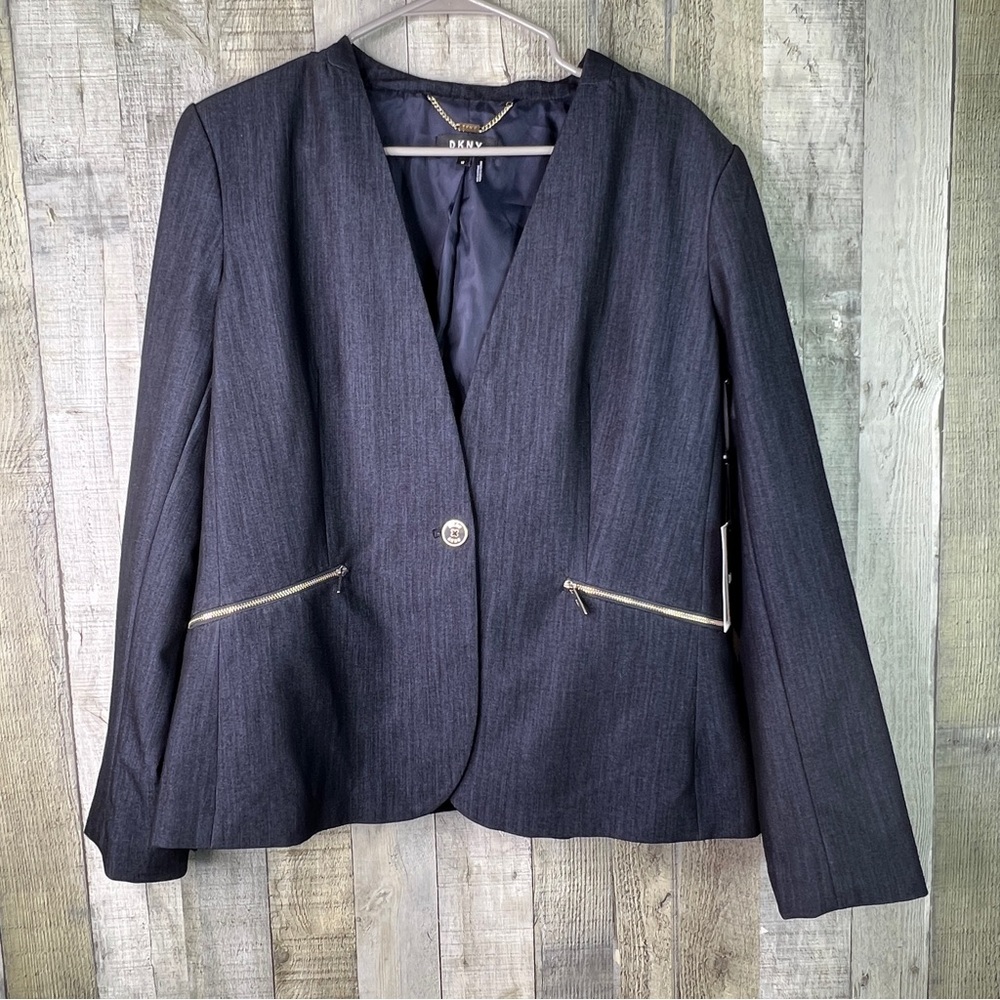 DKNY Size 14 1 Button Front Lined Blazer w/Shoulder Pads & Zippered Pockets